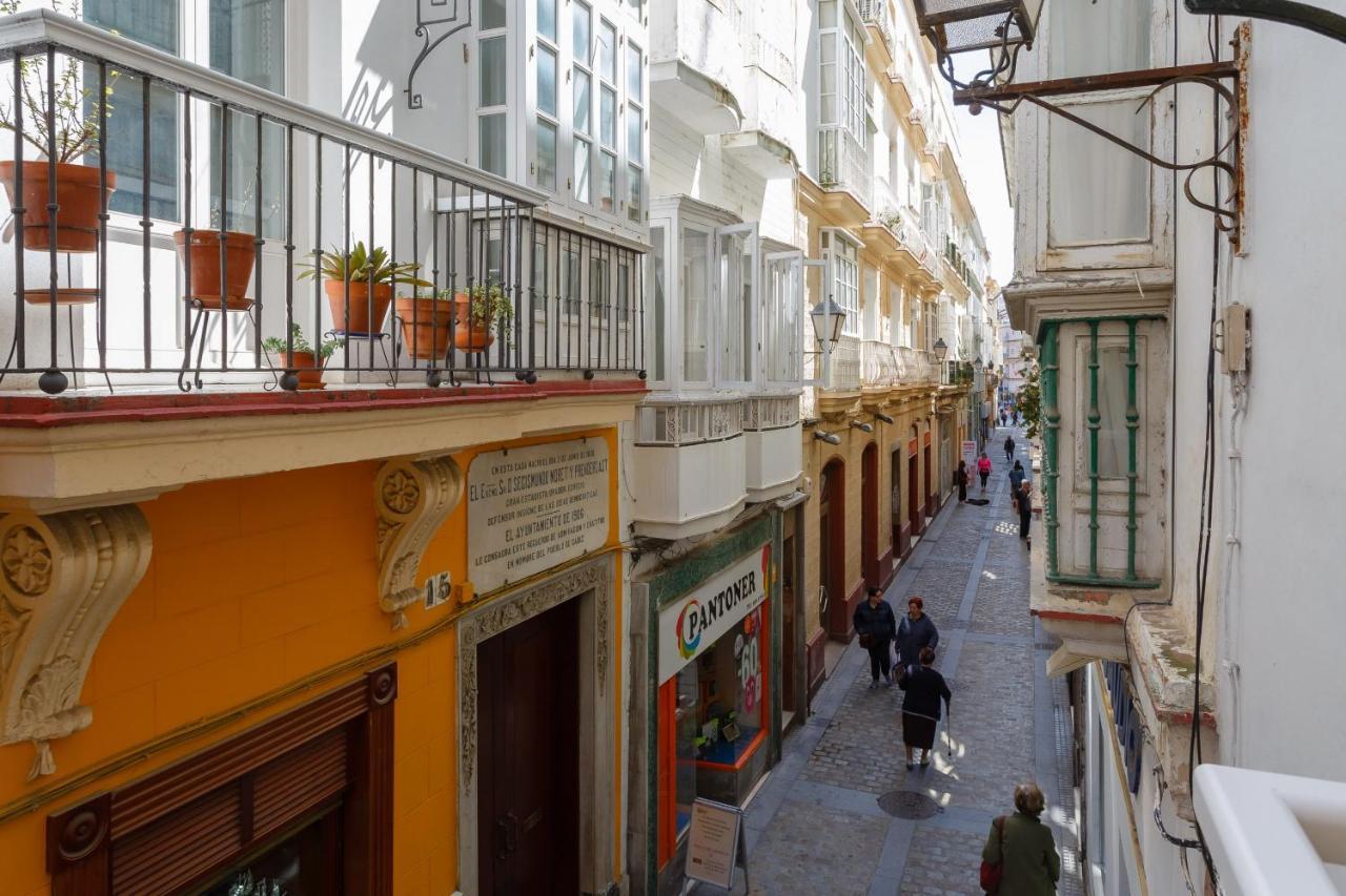 Apartamentos Loto Y Liz By Cadiz4Rentals Экстерьер фото